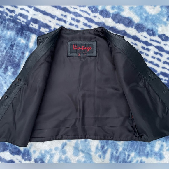 NWT VINTAGE LEATHER Biker Waistcoat - Size Small - Black - Amazing 🔥 - Picture 3 of 7